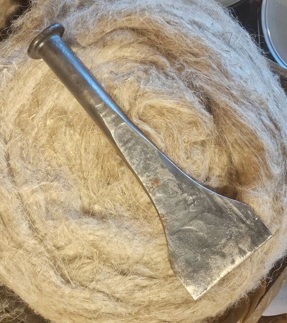 Hovedbilde Lindrevjern håndsmidd